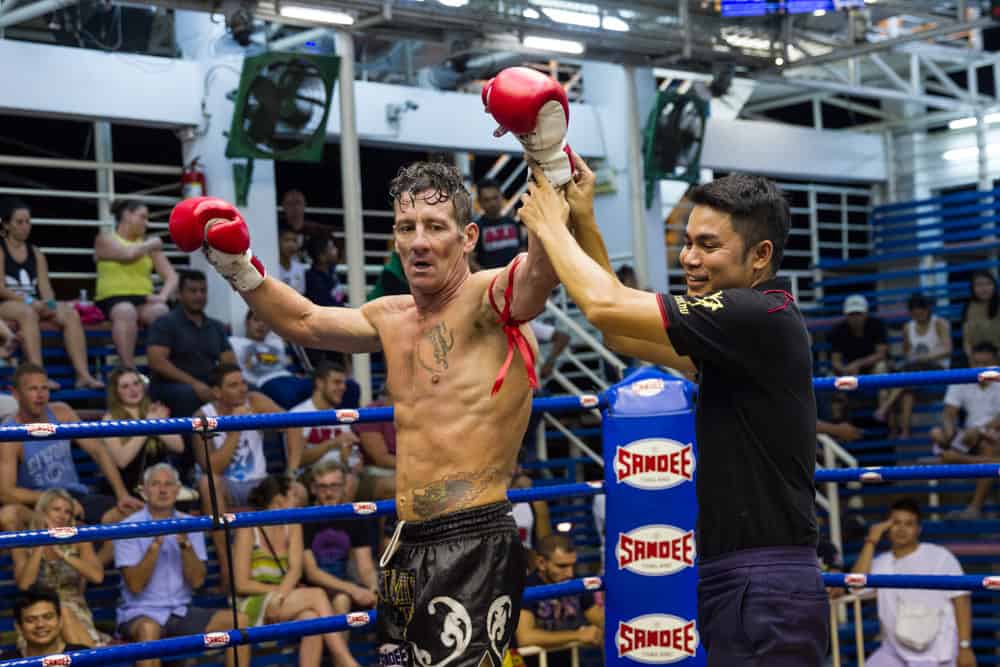 VIDEO | Jingreed Dam & David Helfant fight at Bangla Boxing Stadium