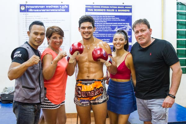 Khru Nat, Kane Worthy and his family