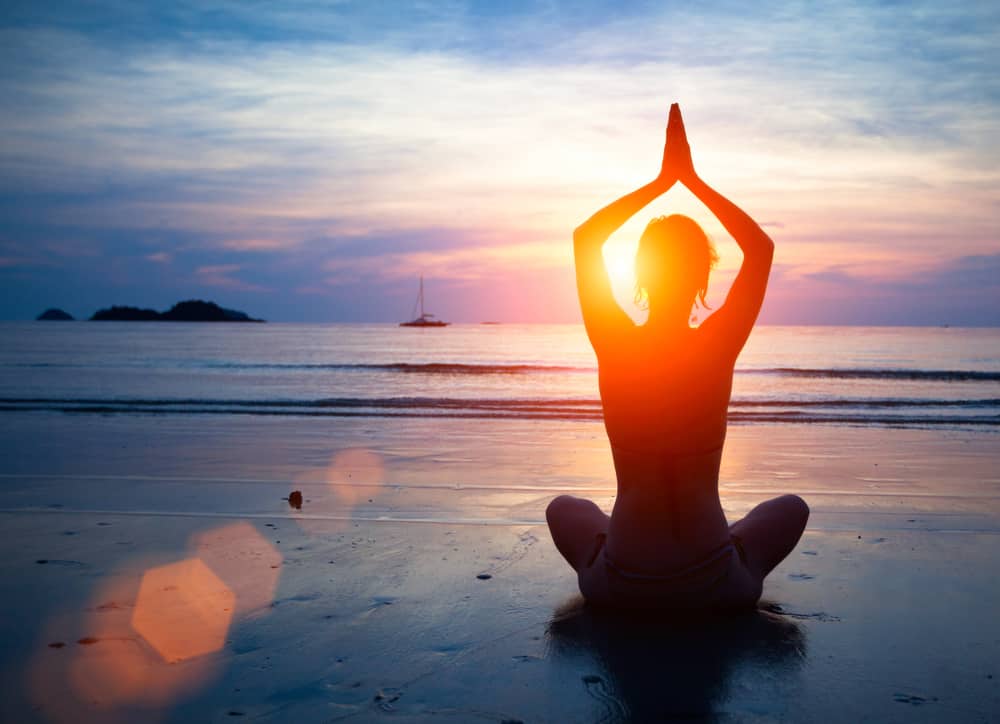Sunrise Yoga Sumalee Boxing Gym