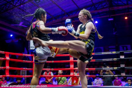 Rhona Walker - Body kick at Chokchai Stadium