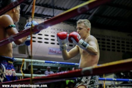 Watch Petbanporn, Joe Le Maire and Sornsin fight at Patong Stadium