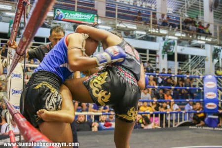 Watch Mintza fight at Bangla Boxing Stadium