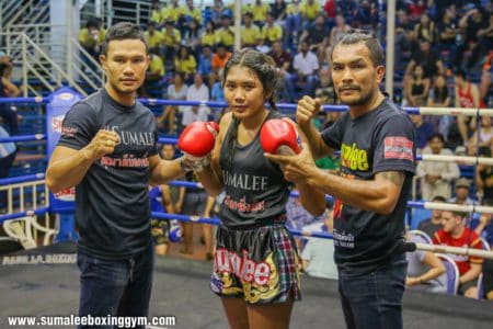 Watch Mintza fight at Bangla Boxing Stadium